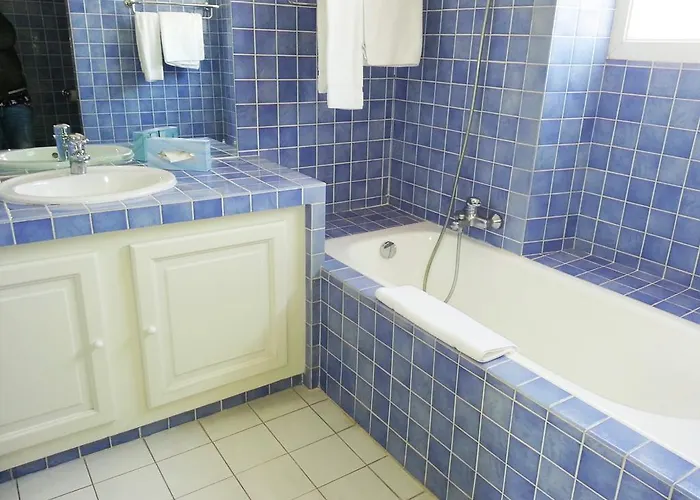 Les Palmiers Hotel 3*