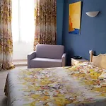 Les Palmiers Hotell 3*