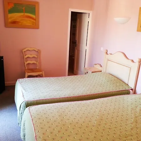 Otel Les Palmiers