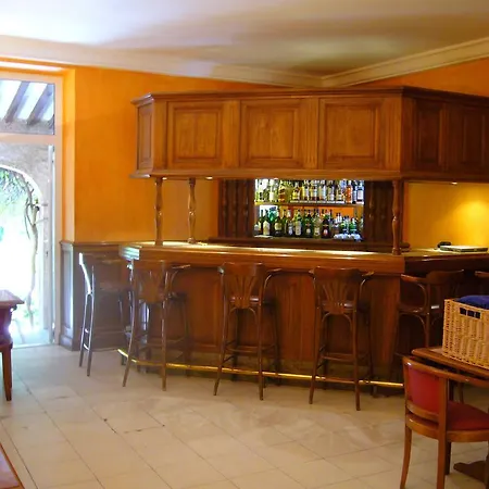 Les Palmiers Otel